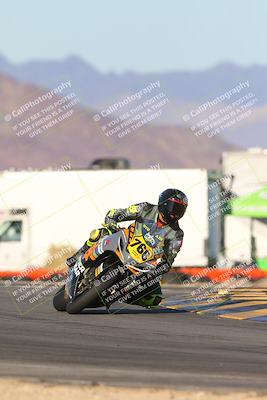 media/Dec-05-2024-Racers Edge (Thu) [[e102e0690b]]/3-B Group/Session 5 (Turn 16)/